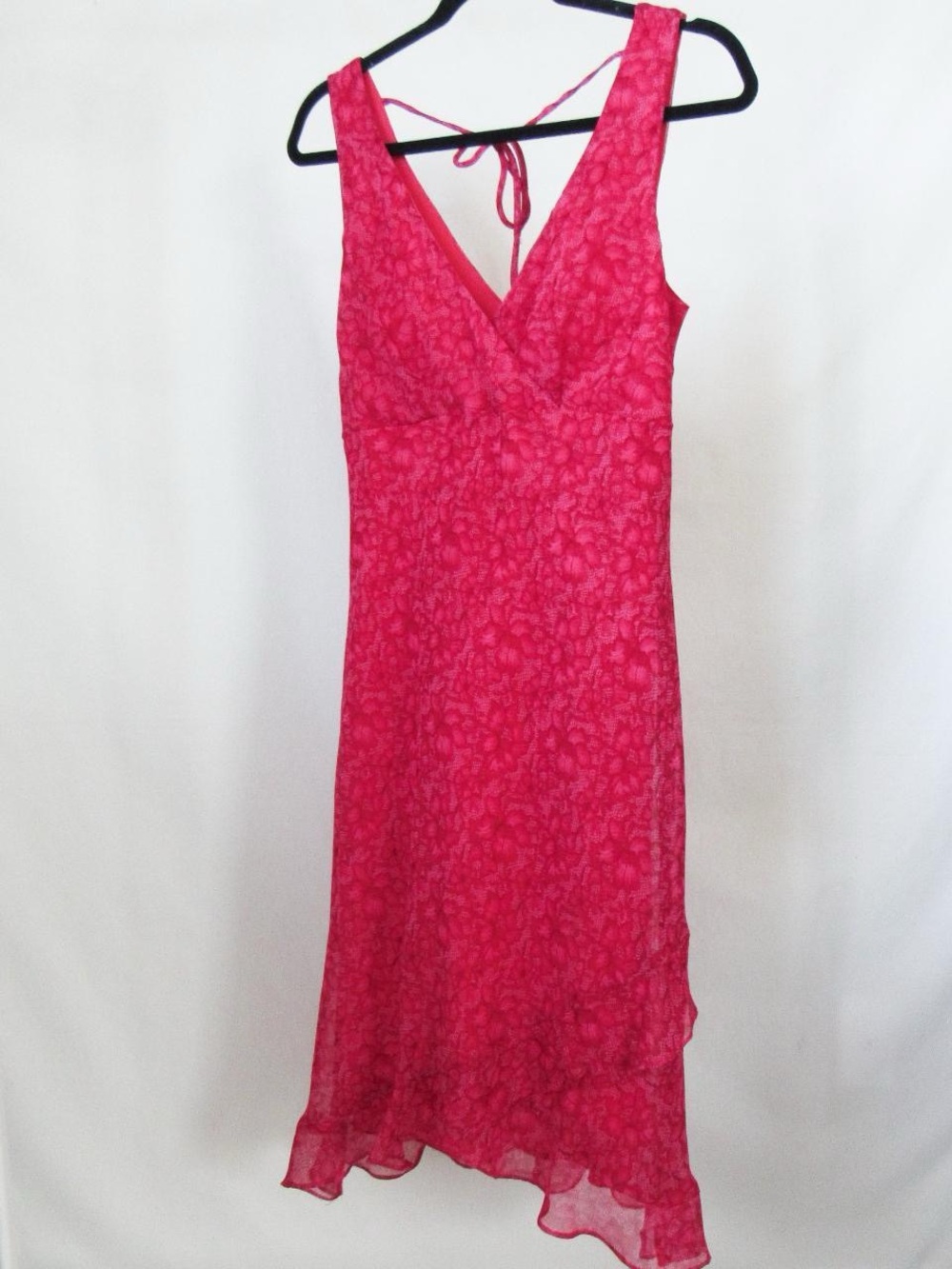 Gorgeous Vintage 1990s Red Floral Print Midi Dress Size-Medium. So pretty!